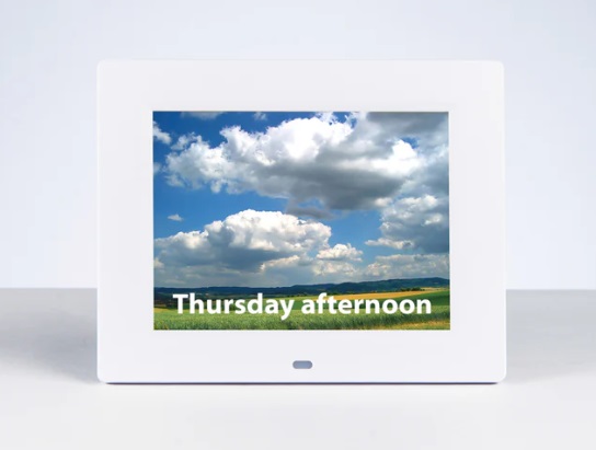 A cloudy sky on the Rosebud Reminder Clock